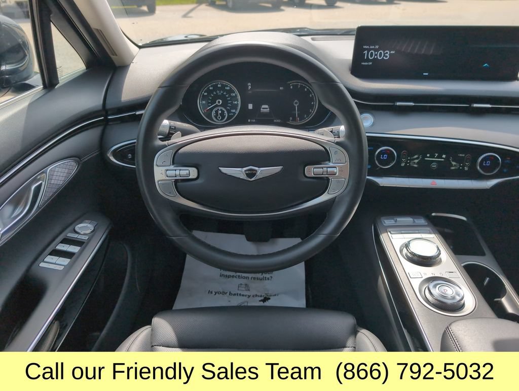 Used 2025 Genesis GV70 2.5T AWD/4WD image 16