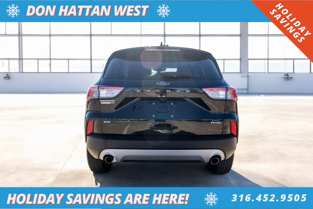 Used 2022 Ford Escape SE w/ Cold Weather Package image 29