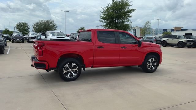 Used 2023 Chevrolet Silverado 1500 Custom w/ LPO, Dark Essentials Package image 9