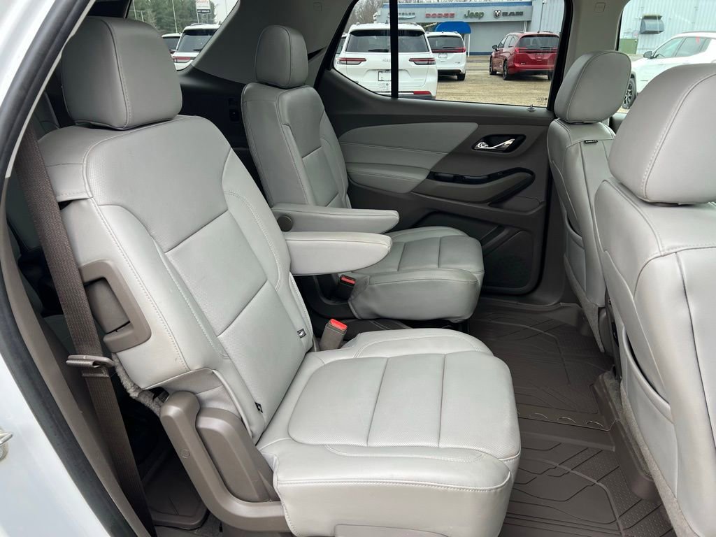 Used 2019 Chevrolet Traverse Premier w/ Driver Confidence II Package image 21