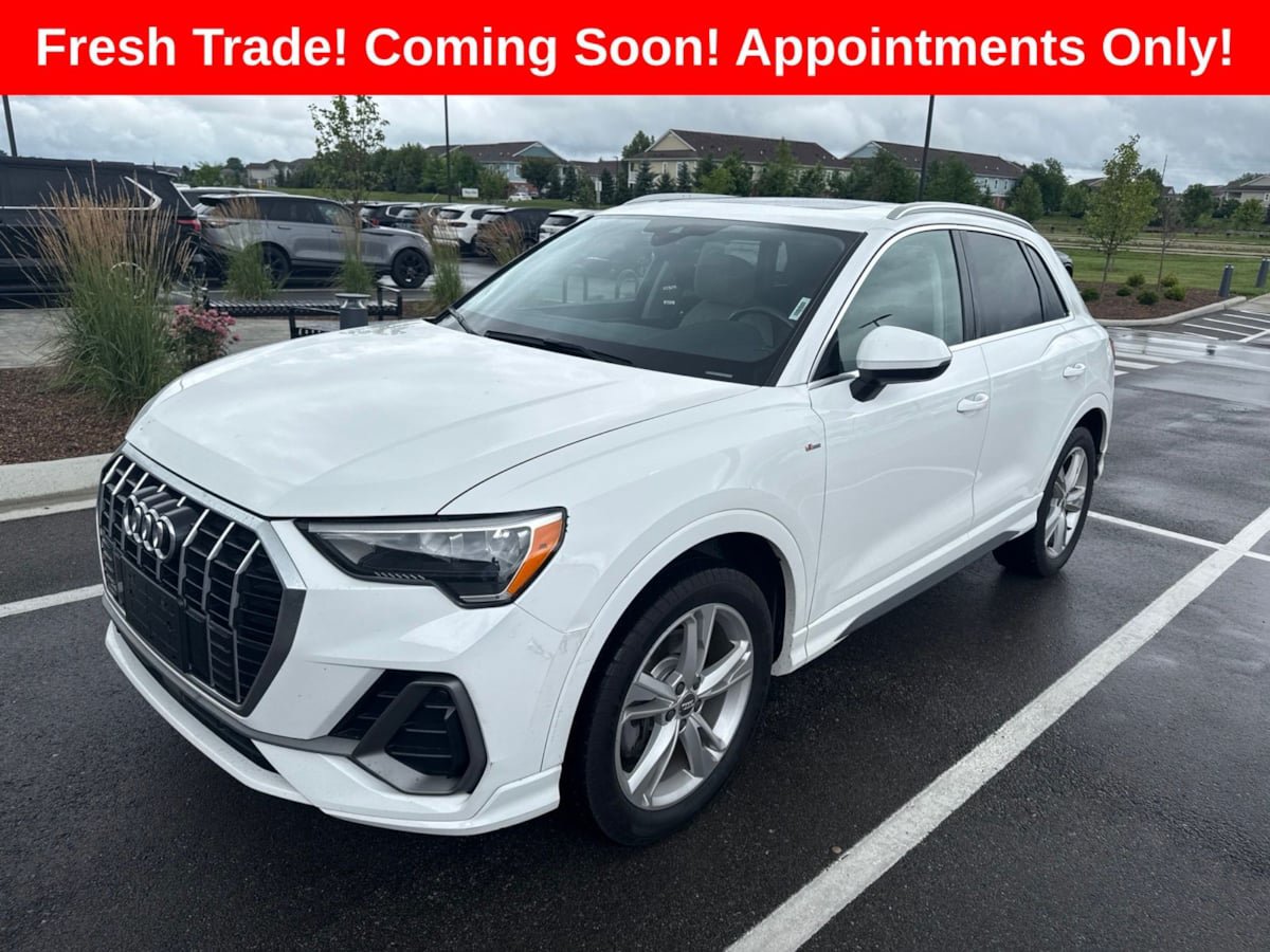 Used 2019 Audi Q3 2.0T Premium w/ Convenience Package