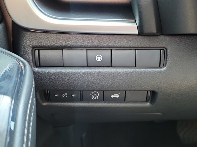 Certified 2024 Nissan Rogue SV w/ SV Premium Package FWD image 24