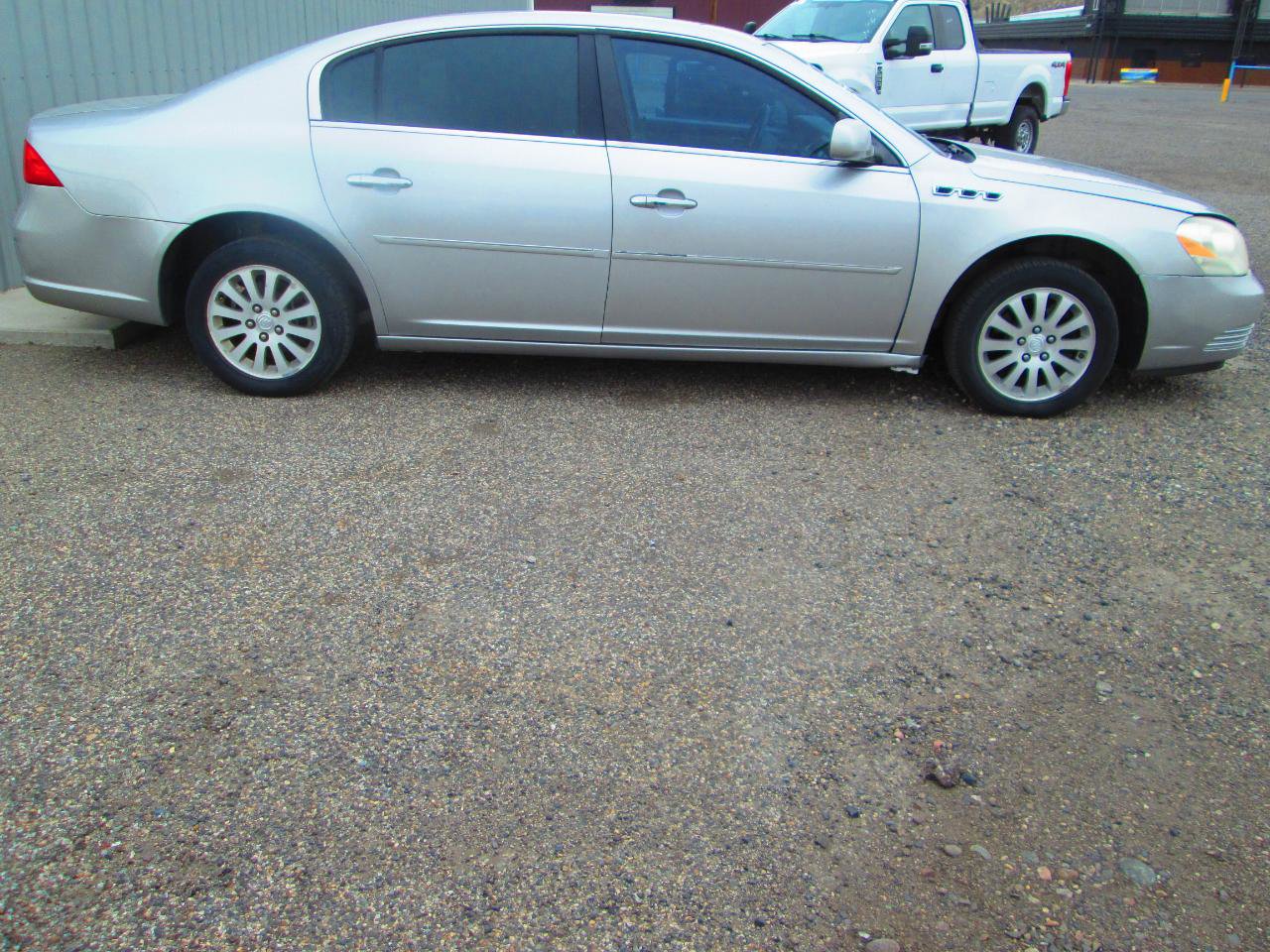 Used 2008 Buick Lucerne CX image 2