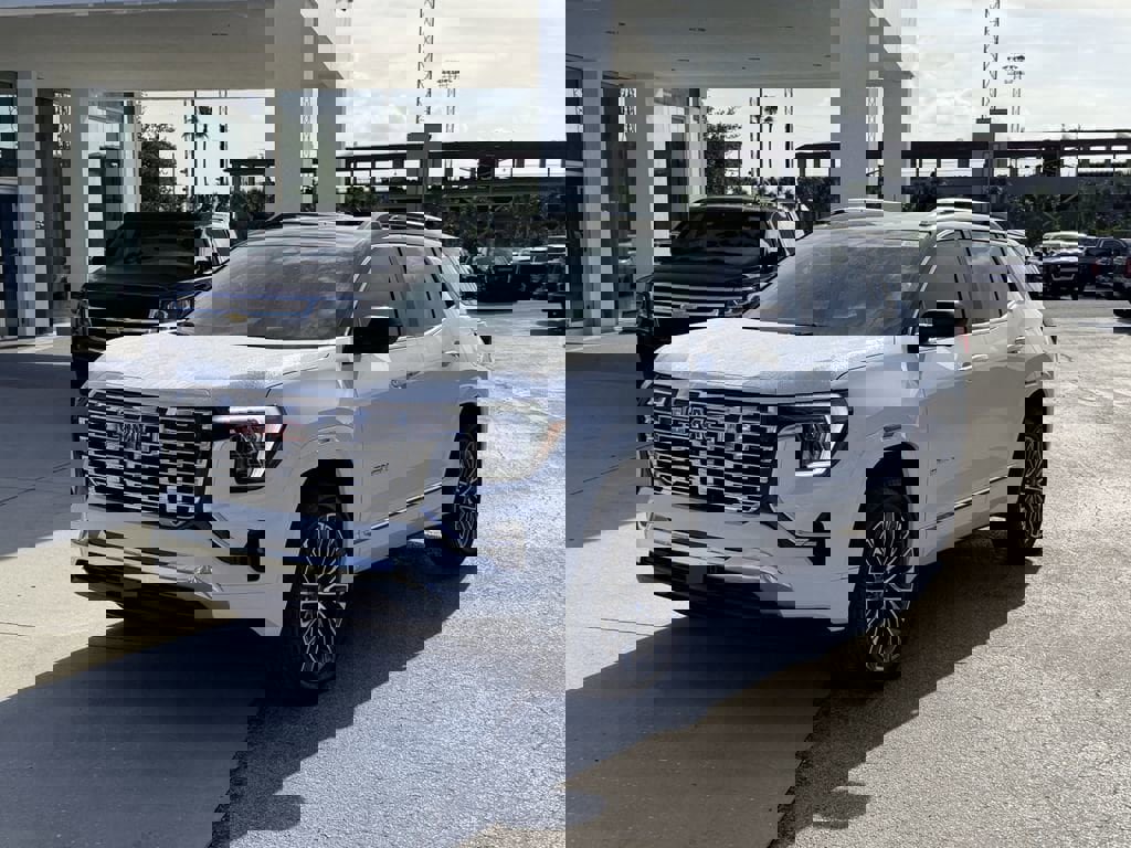 New 2026 GMC Terrain Denali image 9