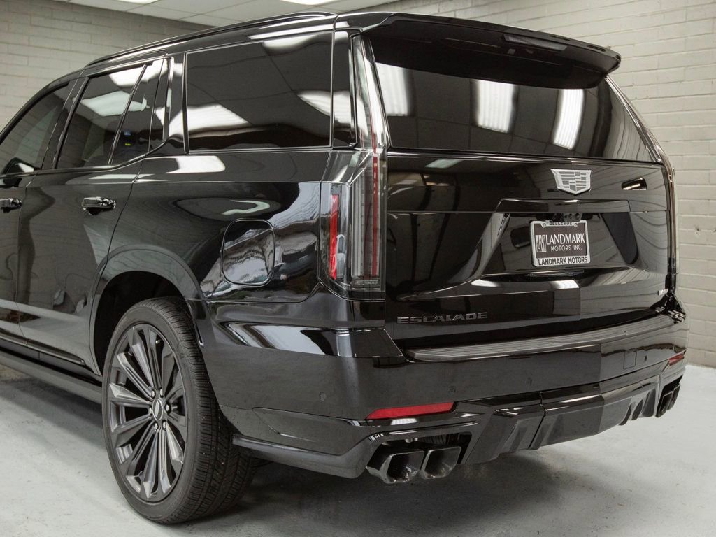 Used 2025 Cadillac Escalade V image 58