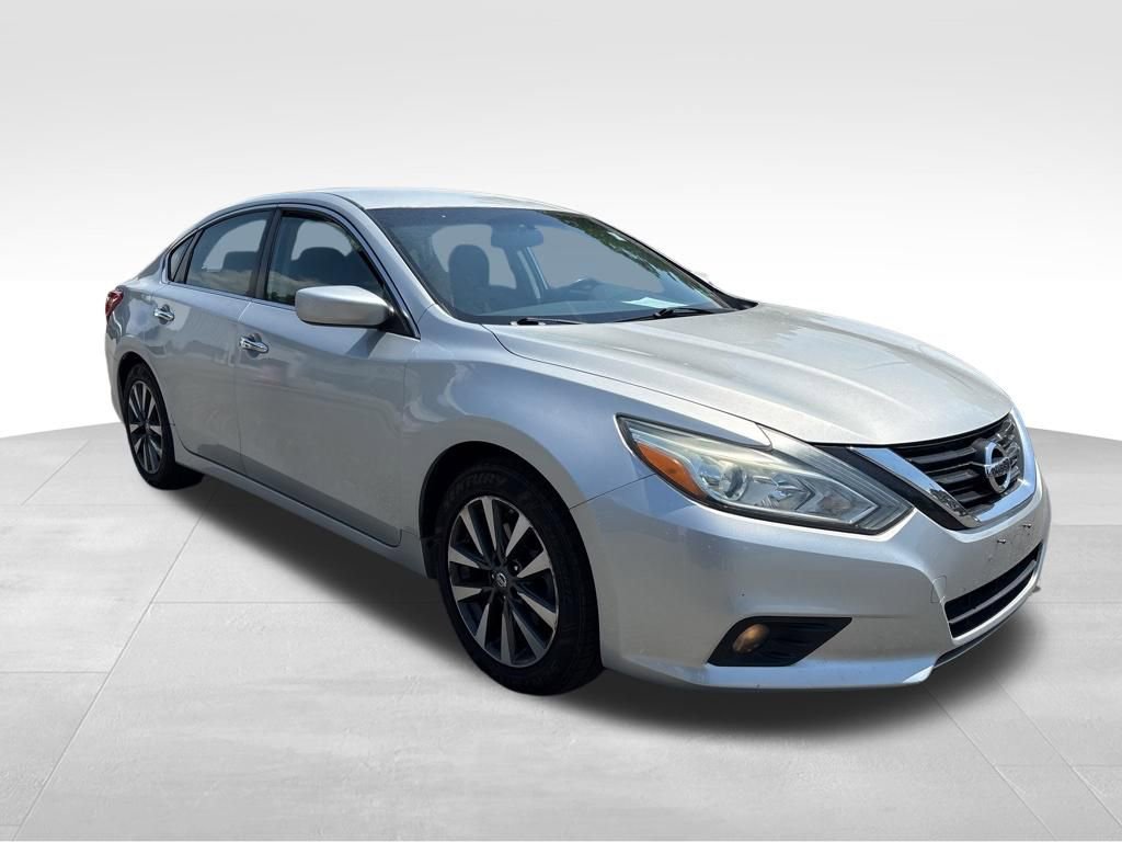Used 2017 Nissan Altima 2.5 SV FWD image 8