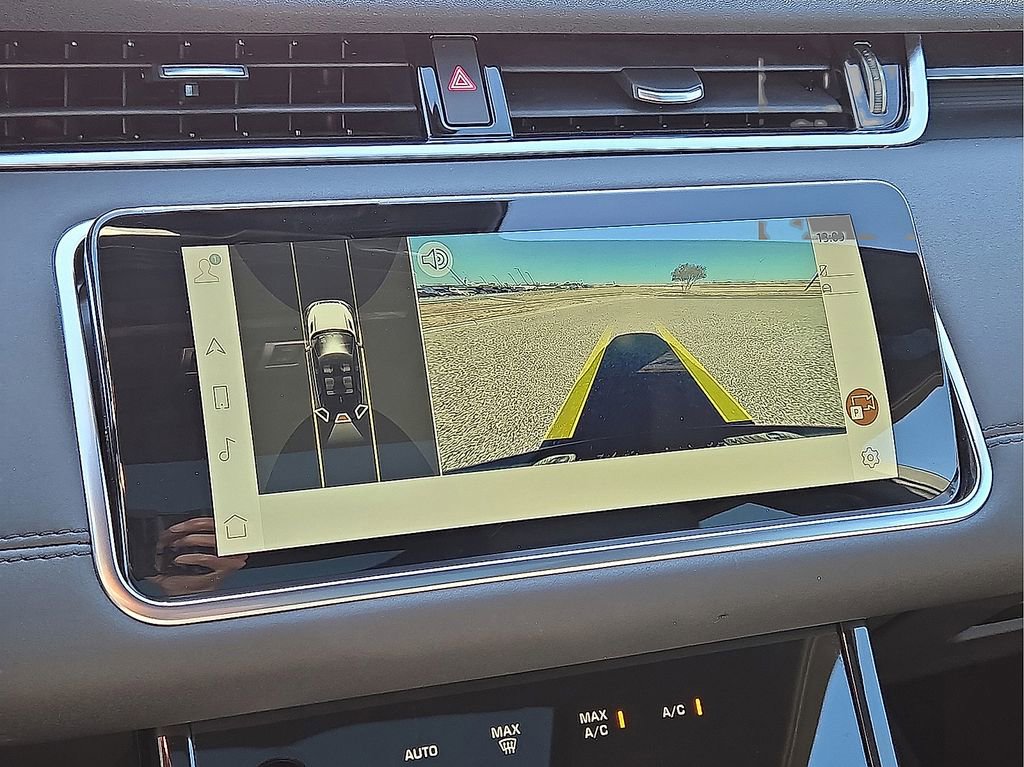 Used 2023 Land Rover Range Rover Evoque SE image 25