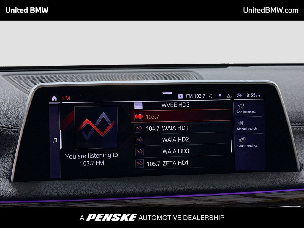 Used 2020 BMW 740i image 8