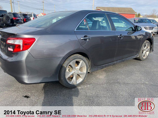 Used 2014 Toyota Camry SE FWD image 15