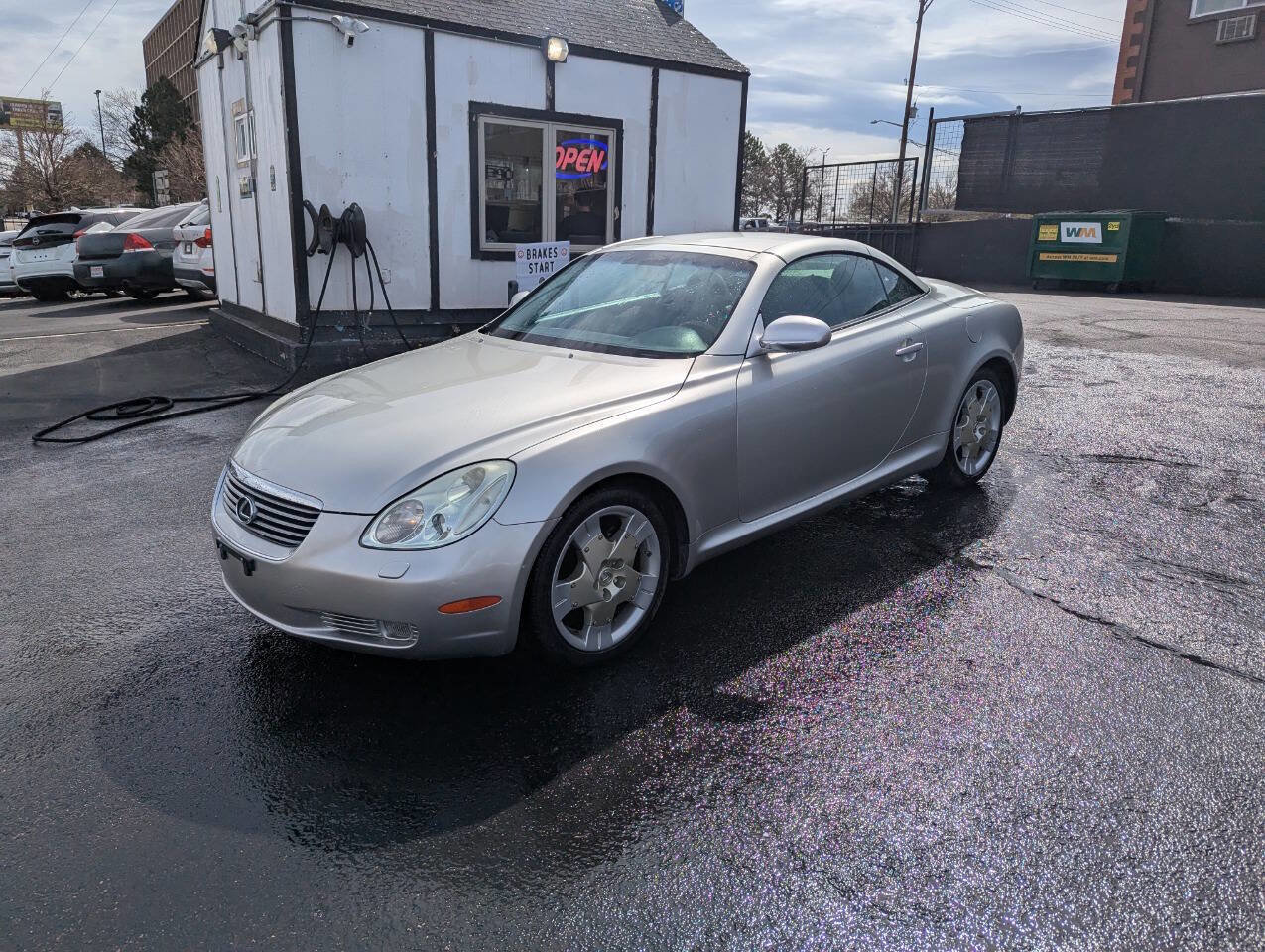 Used 2002 Lexus SC 430 Convertible image 3