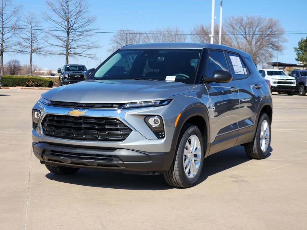 New 2026 Chevrolet TrailBlazer LS w/ LS Convenience Package AWD/4WD video 2