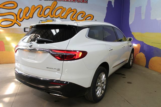 Used 2018 Buick Enclave Essence w/ Experience Buick Package AWD/4WD image 8