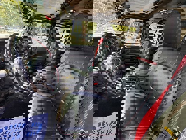 Used 2020 Jeep Wrangler Unlimited Rubicon w/ Quick Order Package 28Y Recon image 15