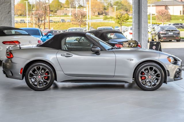 Used 2017 FIAT 124 Spider Abarth image 42