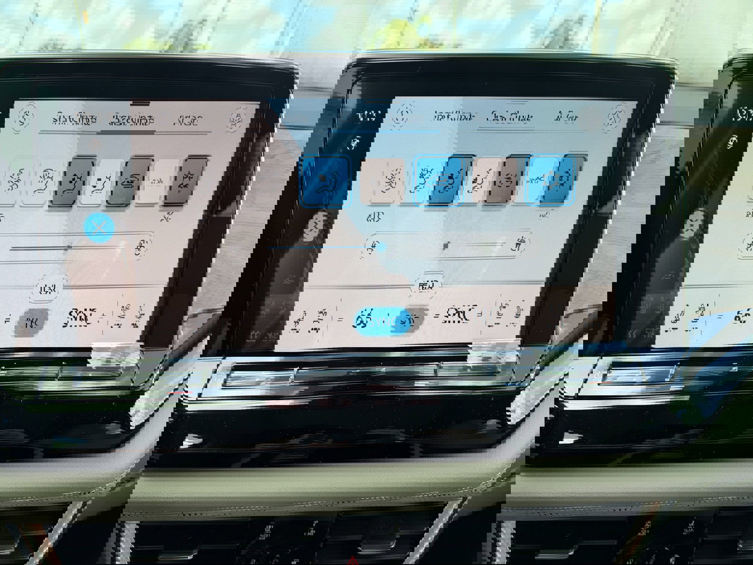 New 2026 Volkswagen Atlas SE image 20