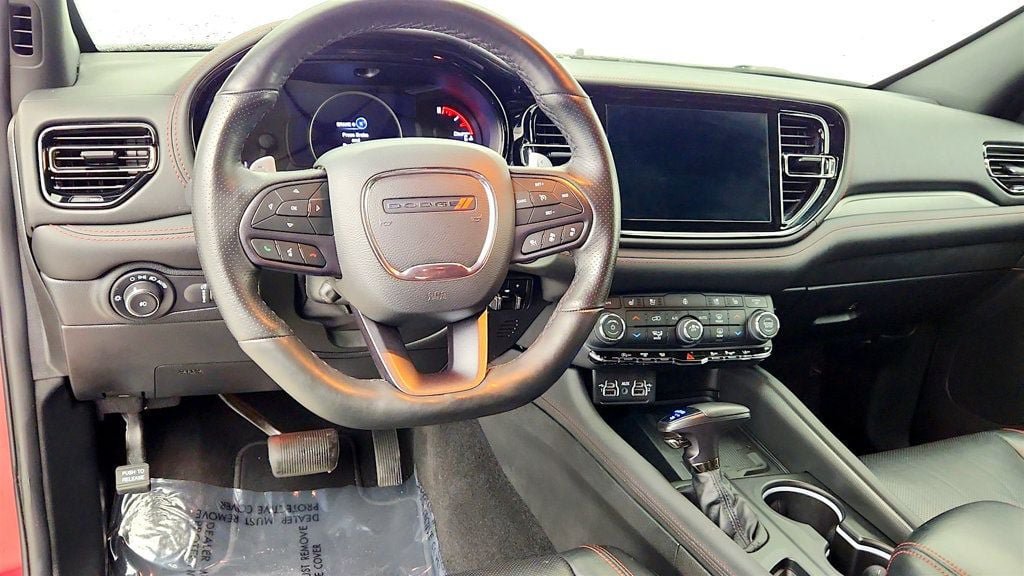 Used 2023 Dodge Durango GT AWD/4WD image 13