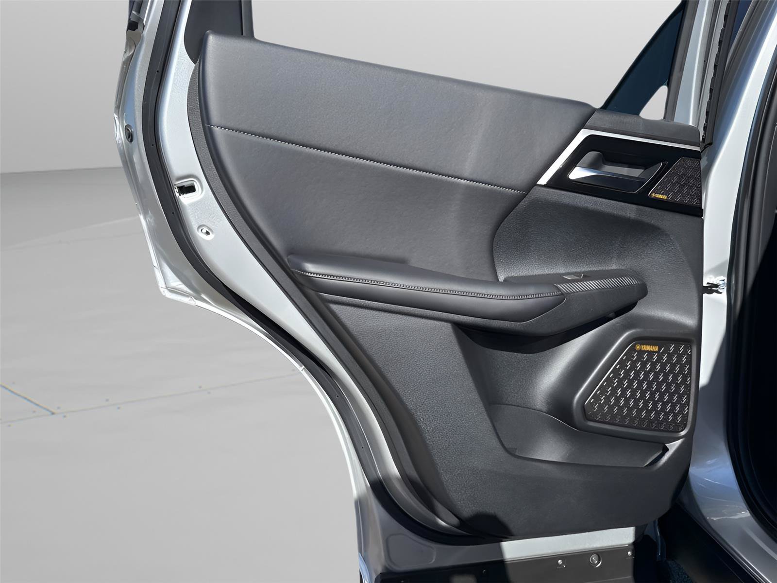 New 2026 Mitsubishi Outlander SE FWD image 31