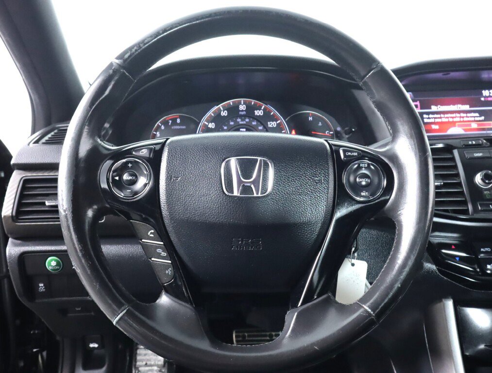 Used 2016 Honda Accord Sport image 11