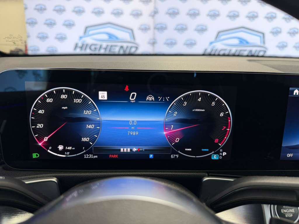 Used 2024 Mercedes-Benz GLB 250 4MATIC w/ Driver Assistance Package image 37