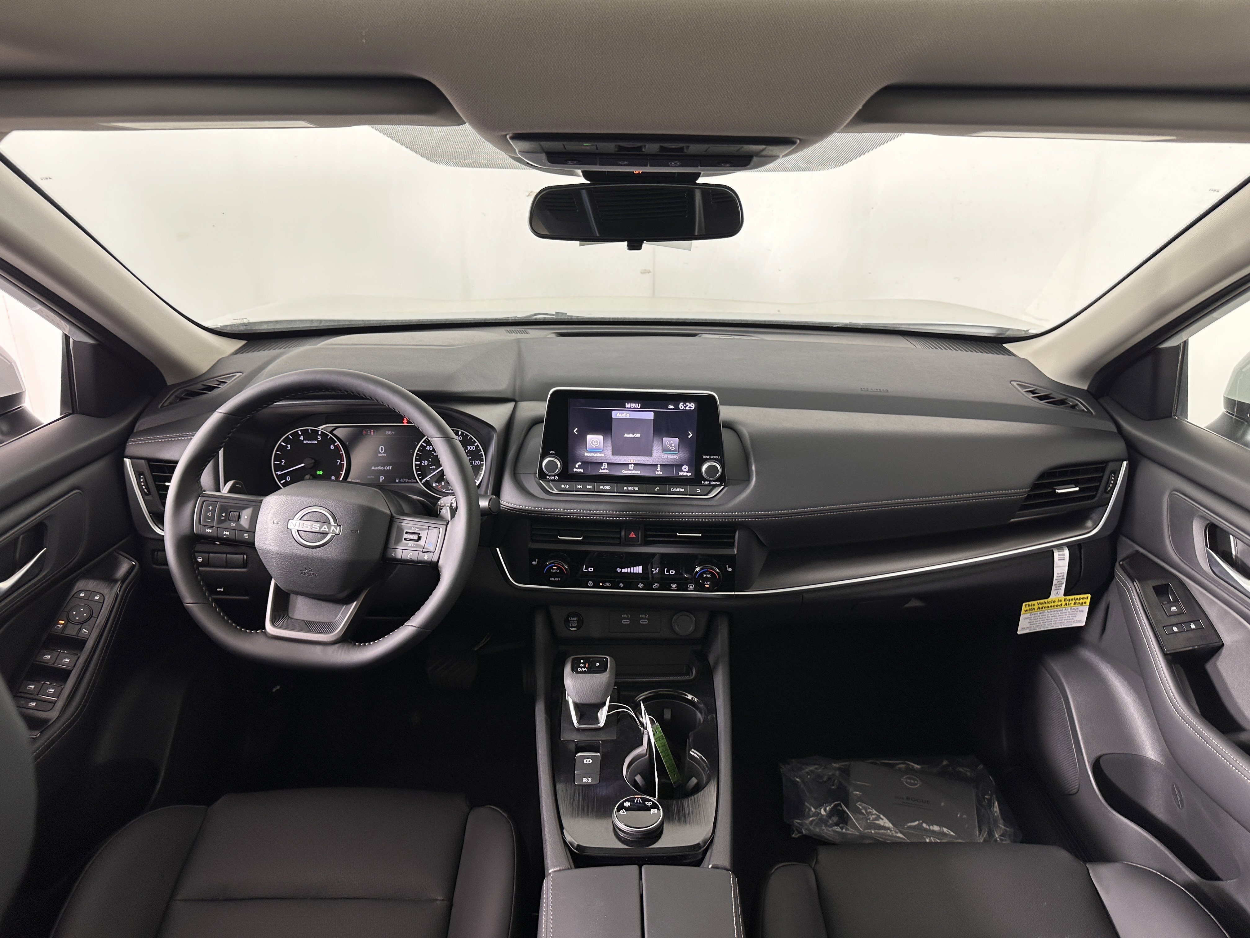 New 2026 Nissan Rogue SV w/ SV Premium Package image 4