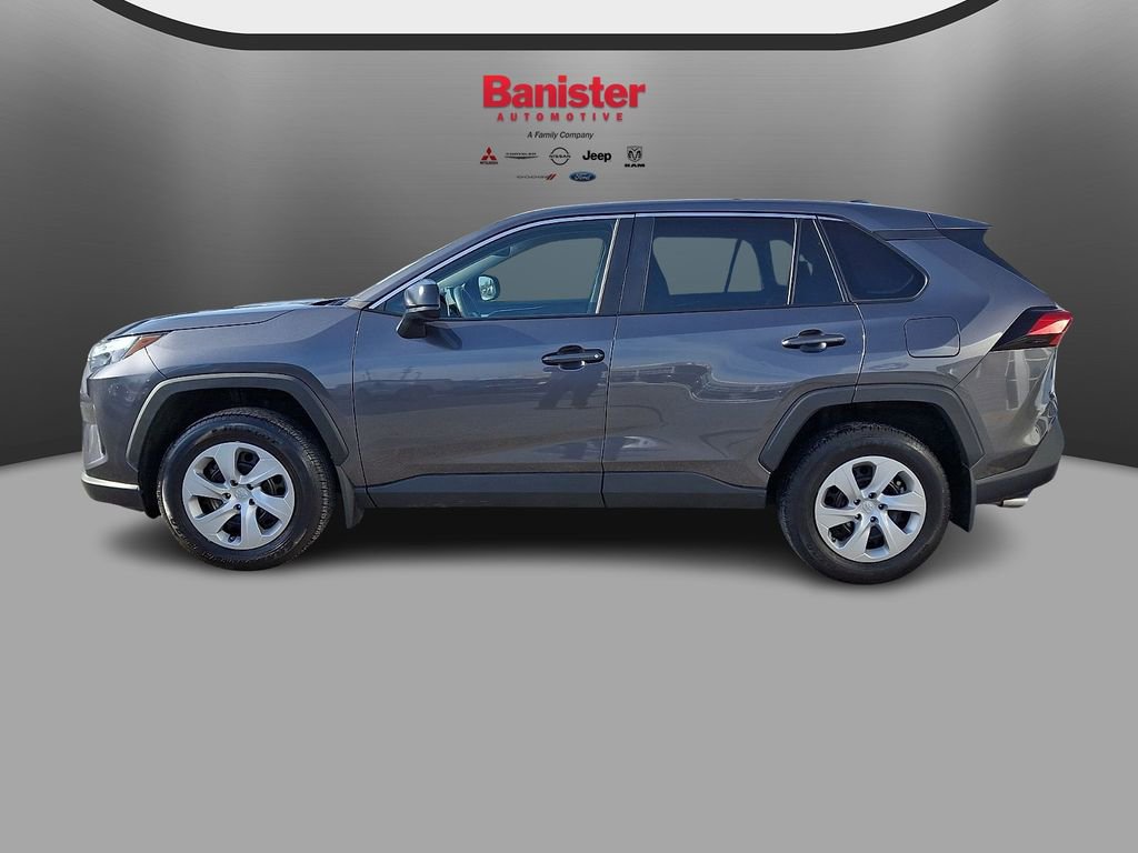 Used 2024 Toyota RAV4 LE image 7