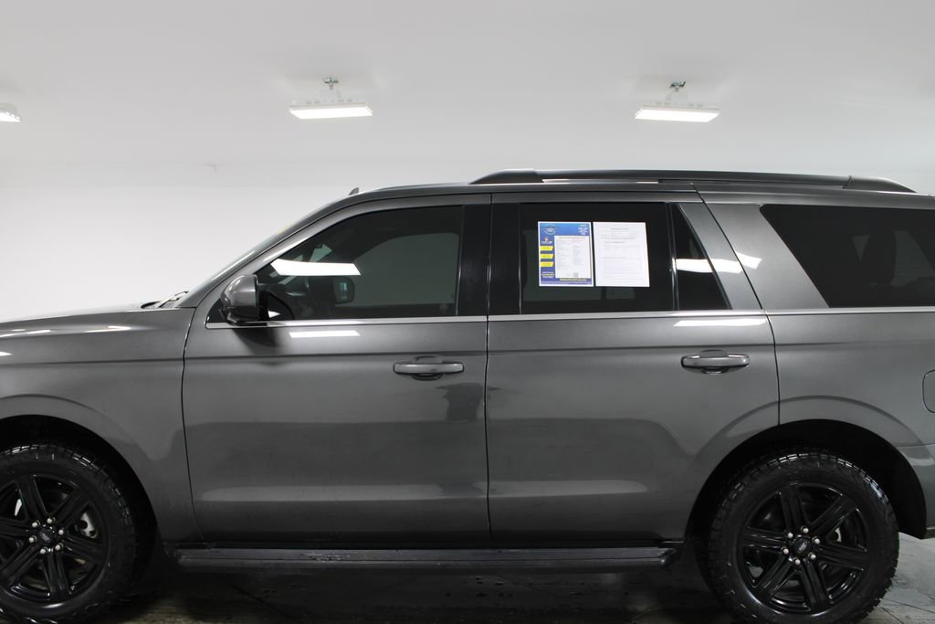 Used 2021 Ford Expedition XLT image 6