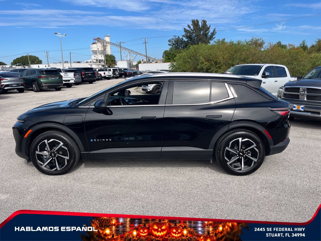 Used 2026 Chevrolet Equinox EV LT FWD image 8