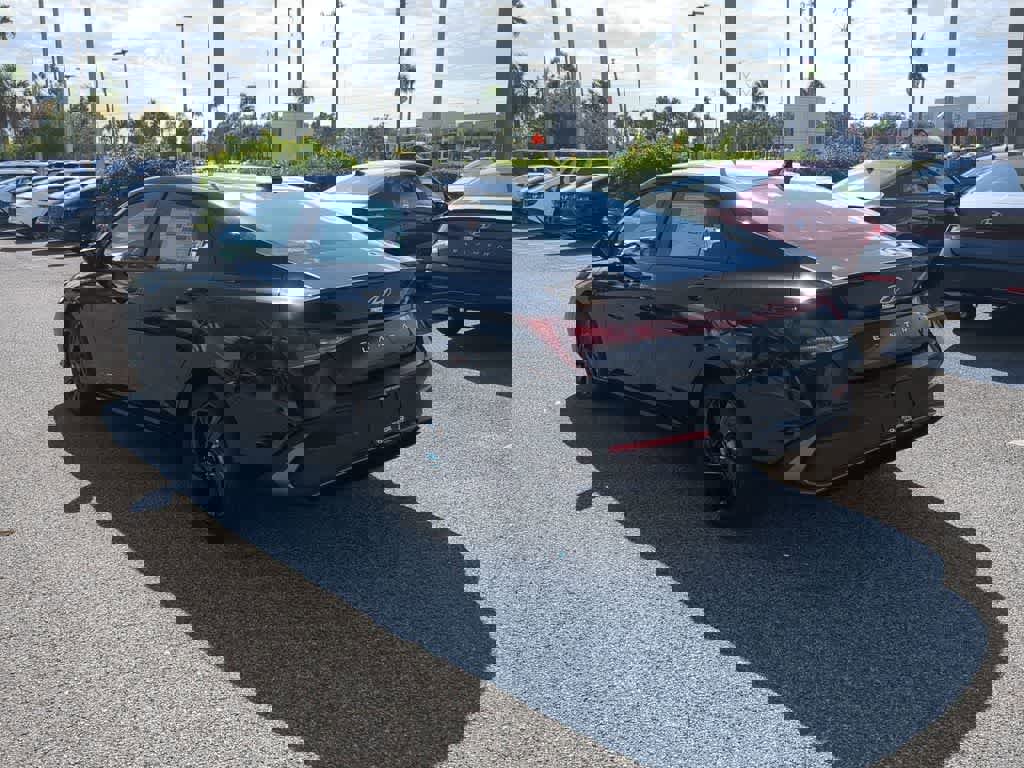 New 2026 Hyundai Elantra Sport image 4