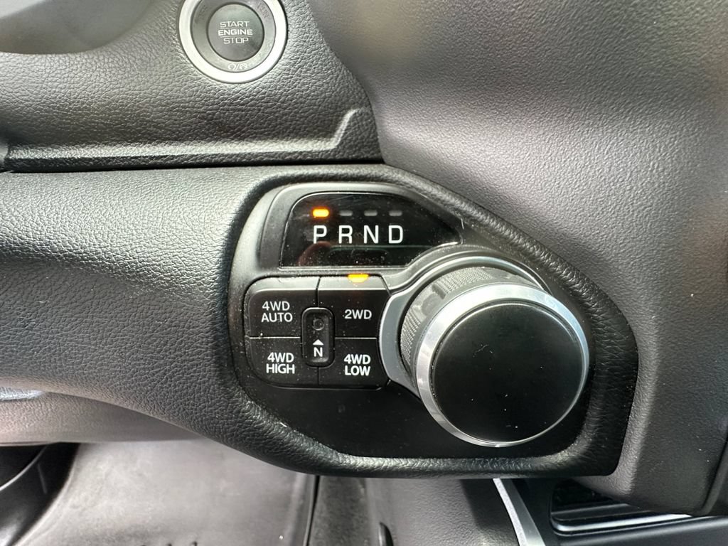 Certified 2022 RAM 1500 Big Horn w/ Night Edition AWD/4WD image 33