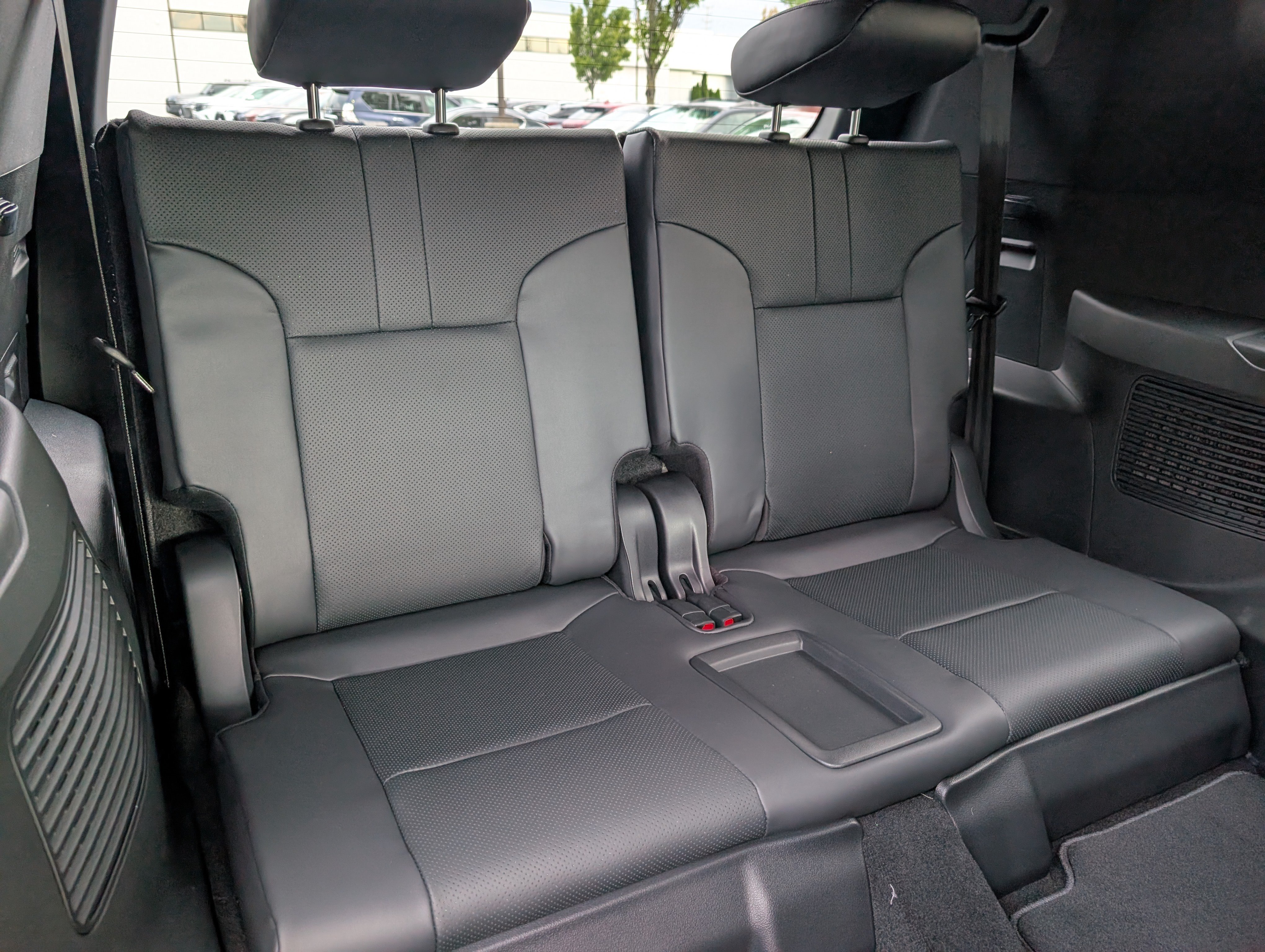 New 2026 Lexus LX 700h Luxury w/ Accessory Package (Z1) AWD/4WD image 9