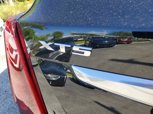 Certified 2025 Cadillac XT5 Premium Luxury FWD image 29