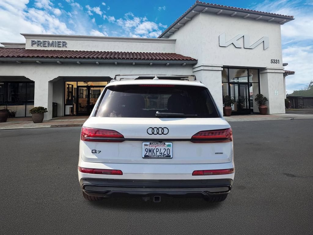 Used 2023 Audi Q7 2.0T Premium Plus w/ Premium Plus Package AWD/4WD image 7