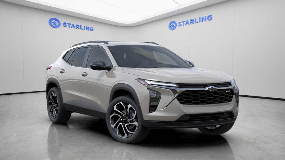 New 2026 Chevrolet Trax RS w/ Sunroof Package FWD image 5