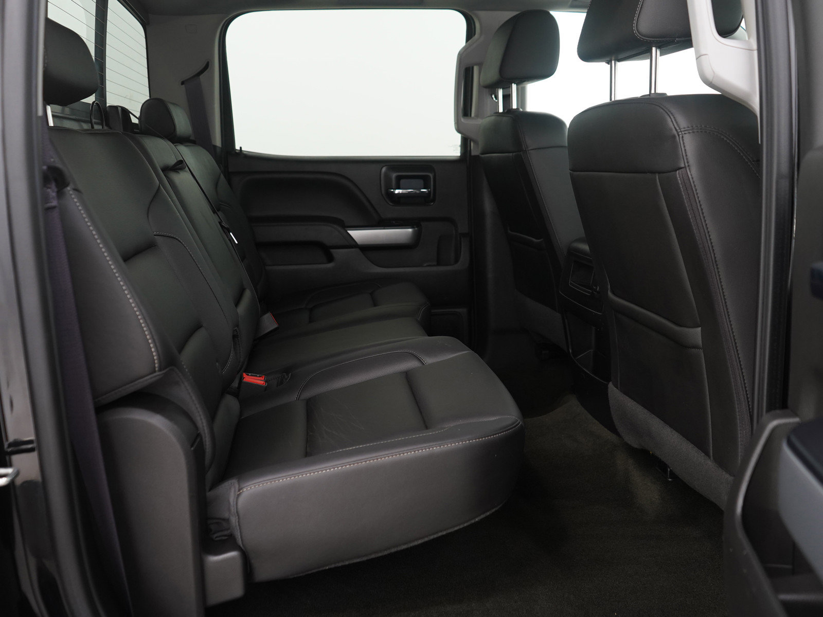 Used 2016 Chevrolet Silverado 1500 LTZ Z71 w/ LTZ Plus Package image 11