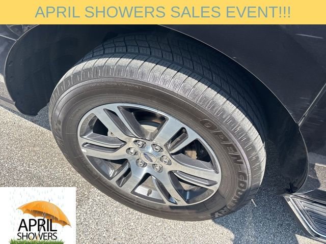 Used 2023 Ford Expedition Max XLT AWD/4WD image 4