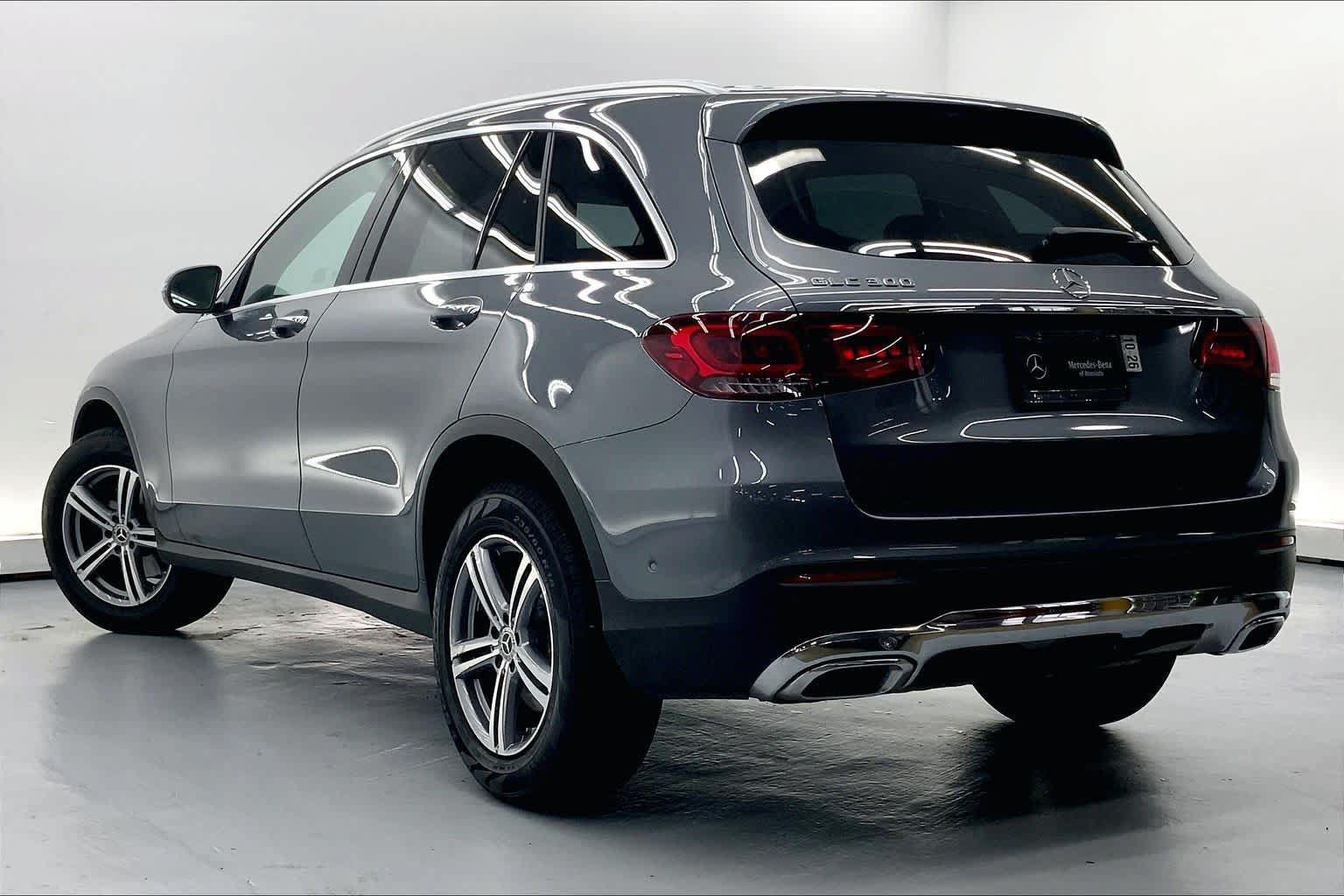Certified 2022 Mercedes-Benz GLC 300 image 2