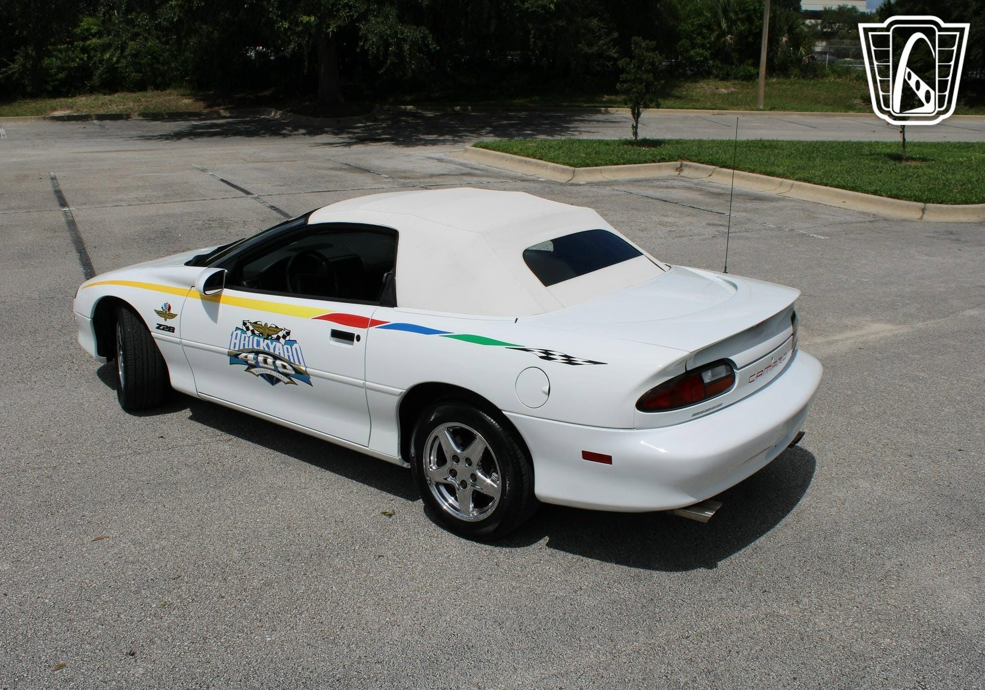 Used 1997 Chevrolet Camaro Z28 image 7
