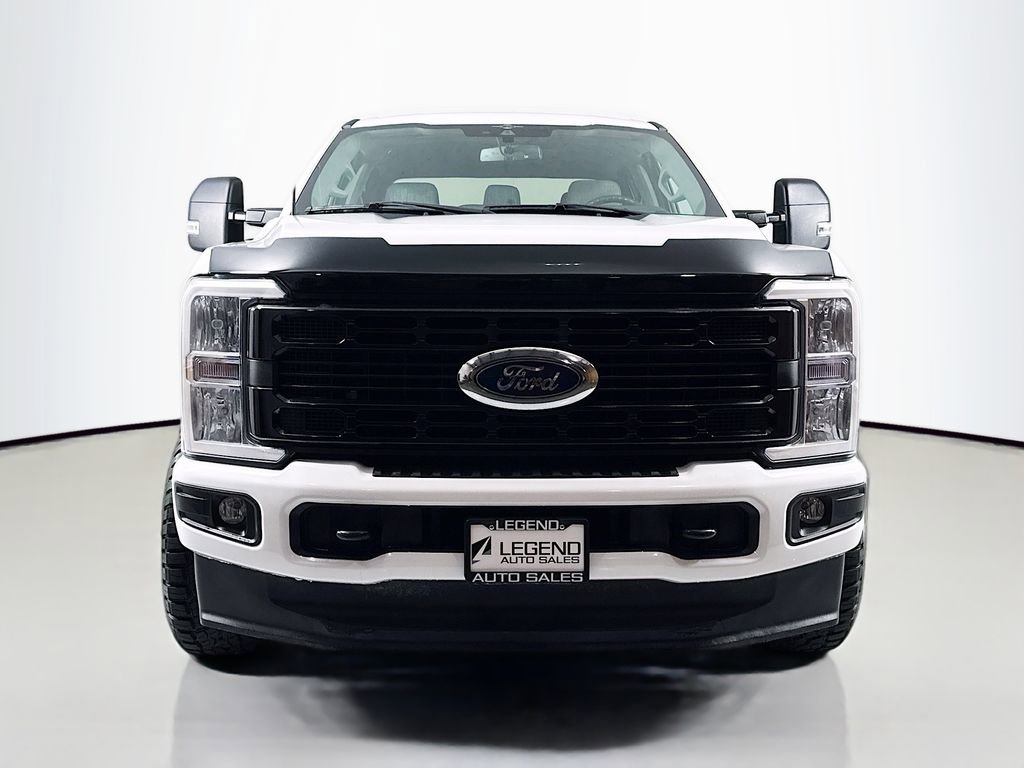 Used 2023 Ford F350 XLT AWD/4WD image 2