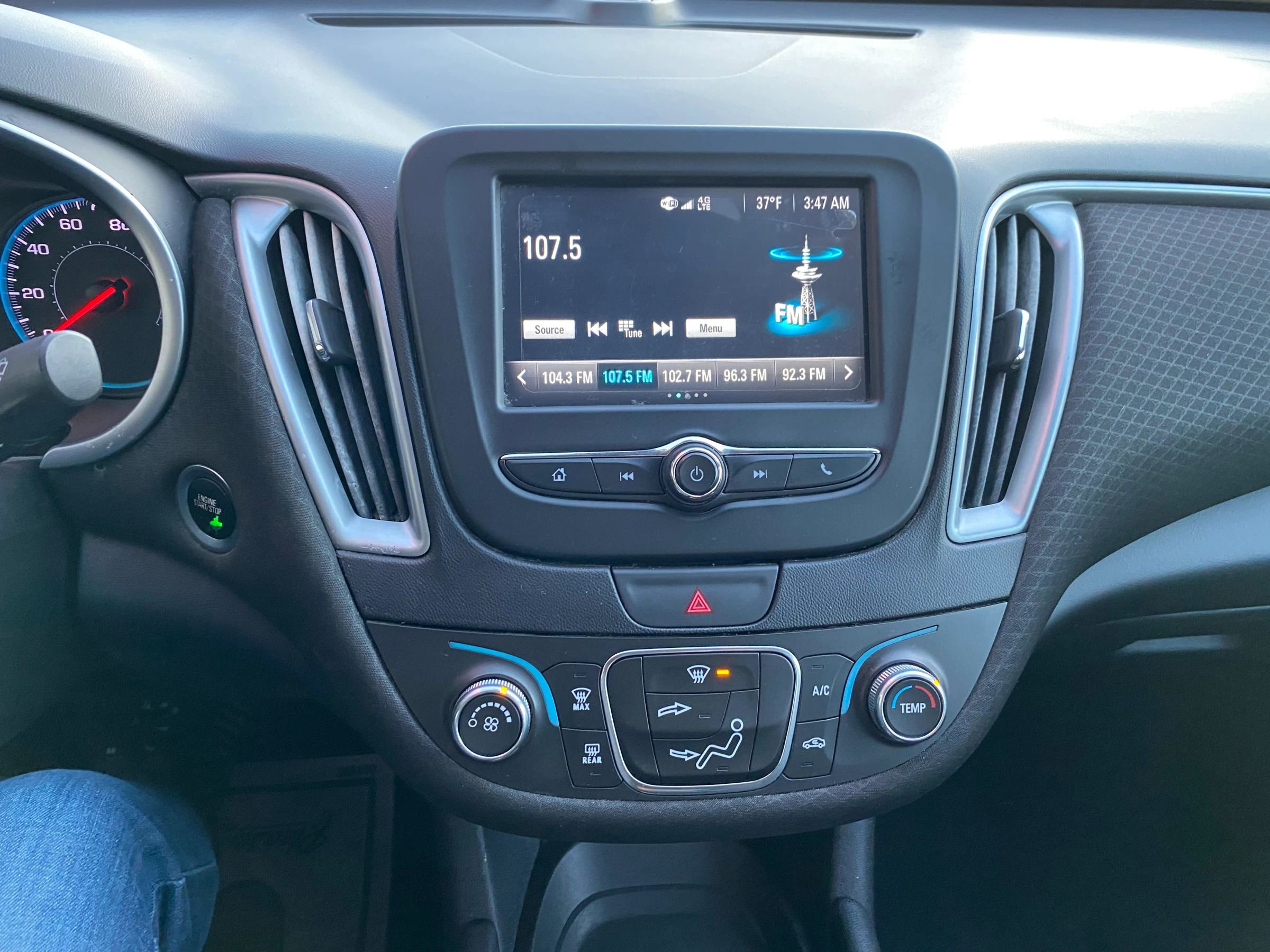 Used 2017 Chevrolet Malibu LS image 17