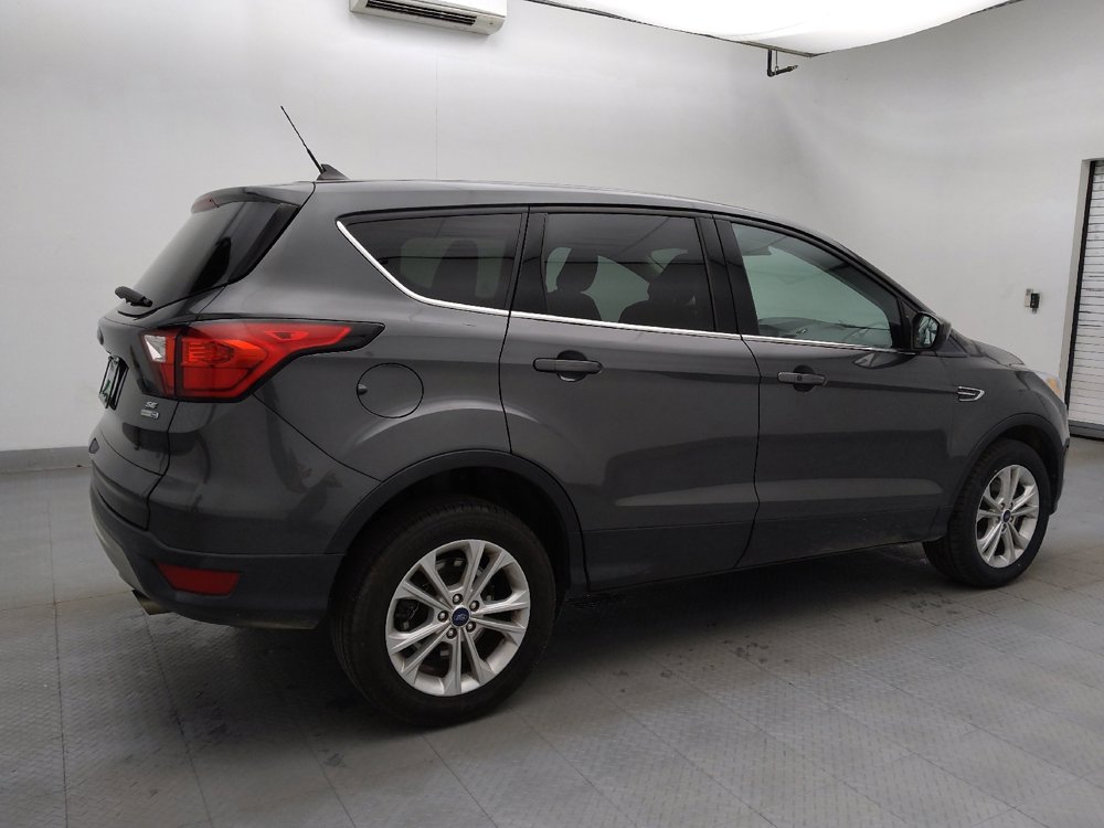 Used 2019 Ford Escape SE image 10