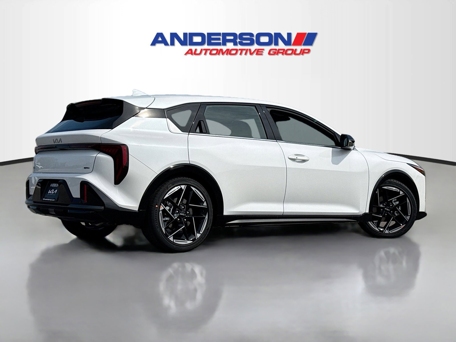 New 2026 Kia K4 GT-Line image 2