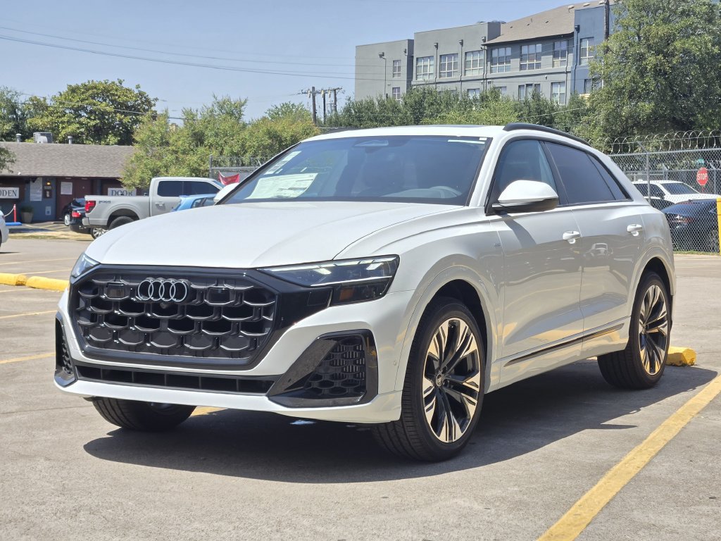 New 2027 Audi Q8 Premium Plus AWD/4WD image 6