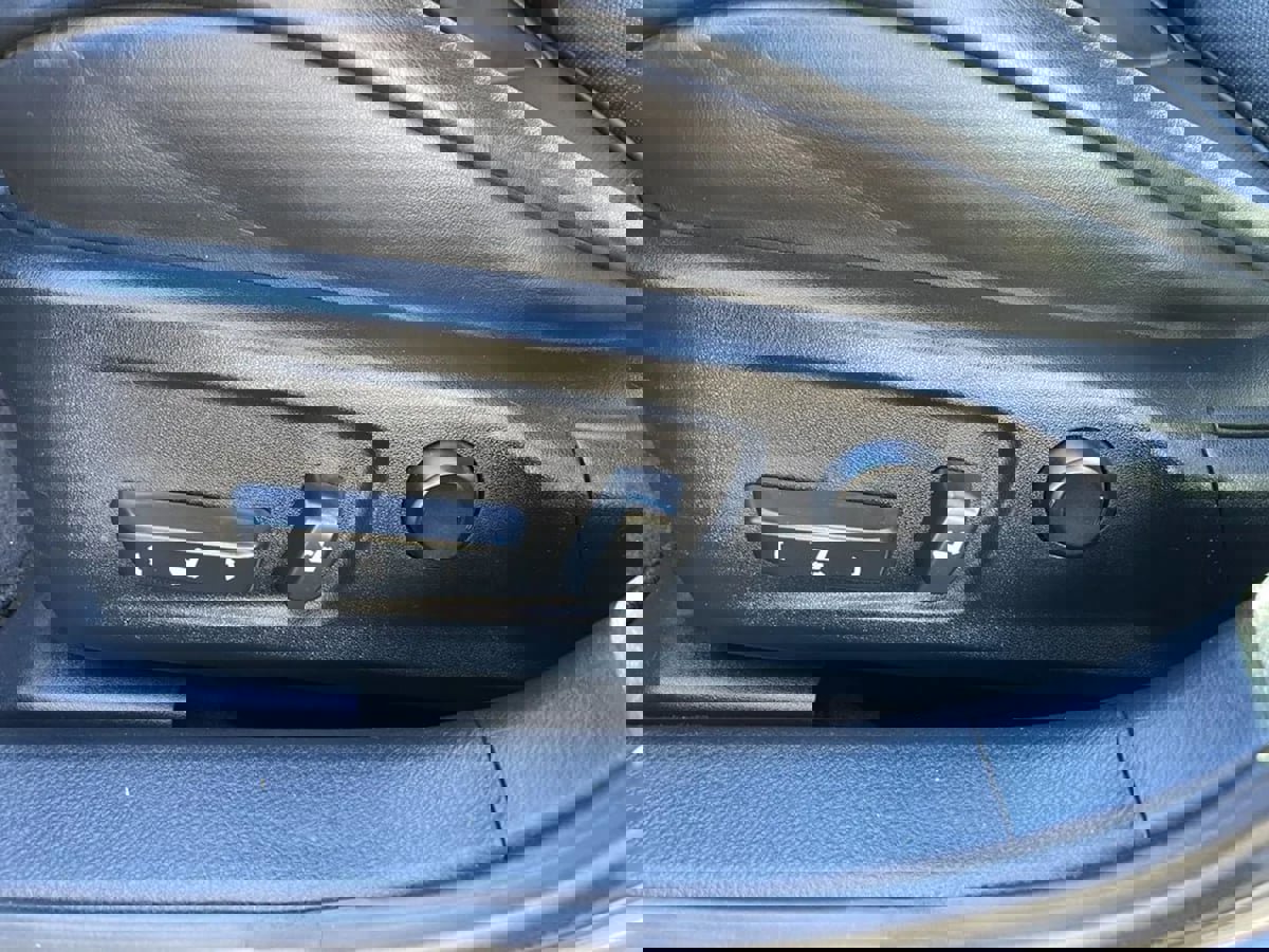 Used 2015 Lexus IS 250 AWD image 17