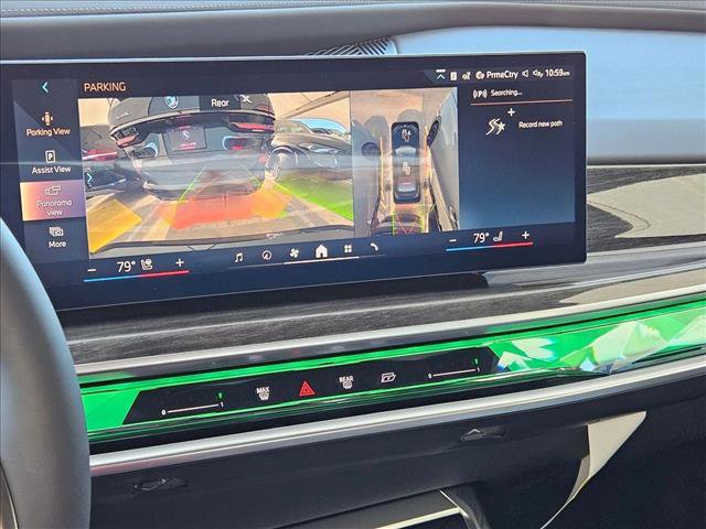 New 2026 BMW 750e xDrive w/ Premium Package image 12
