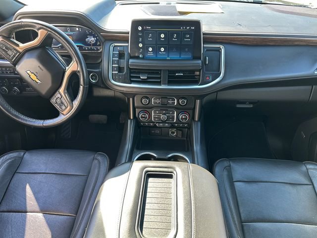 Used 2022 Chevrolet Suburban High Country AWD/4WD image 23