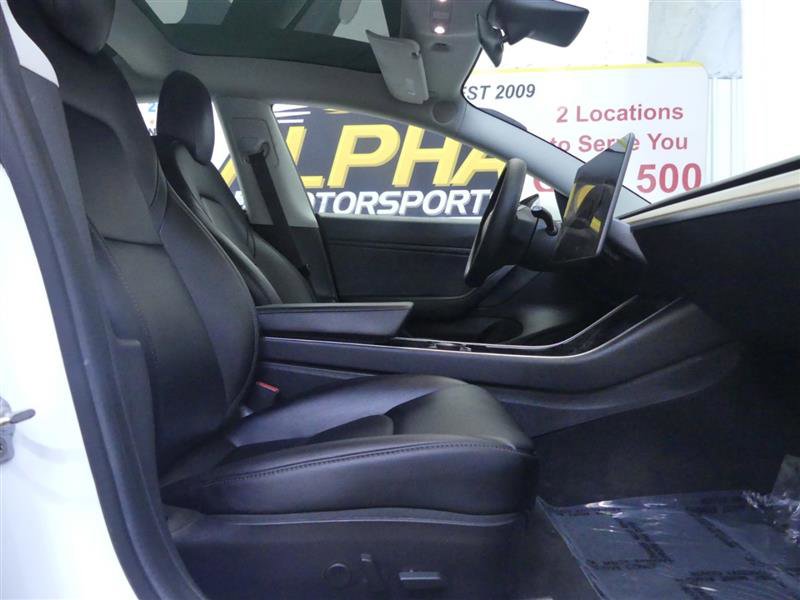 Used 2019 Tesla Model 3 Standard Range Plus image 7