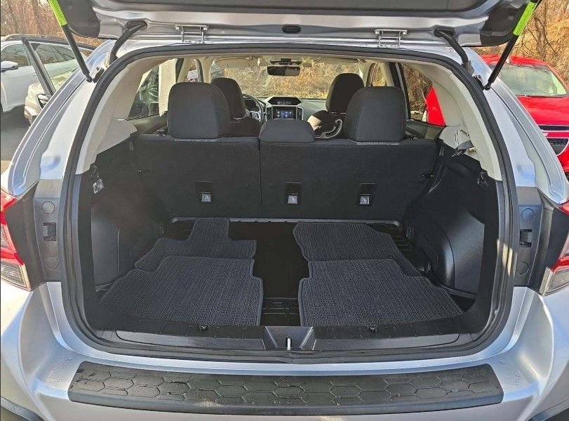 Used 2023 Subaru Crosstrek 2.0i Premium image 7