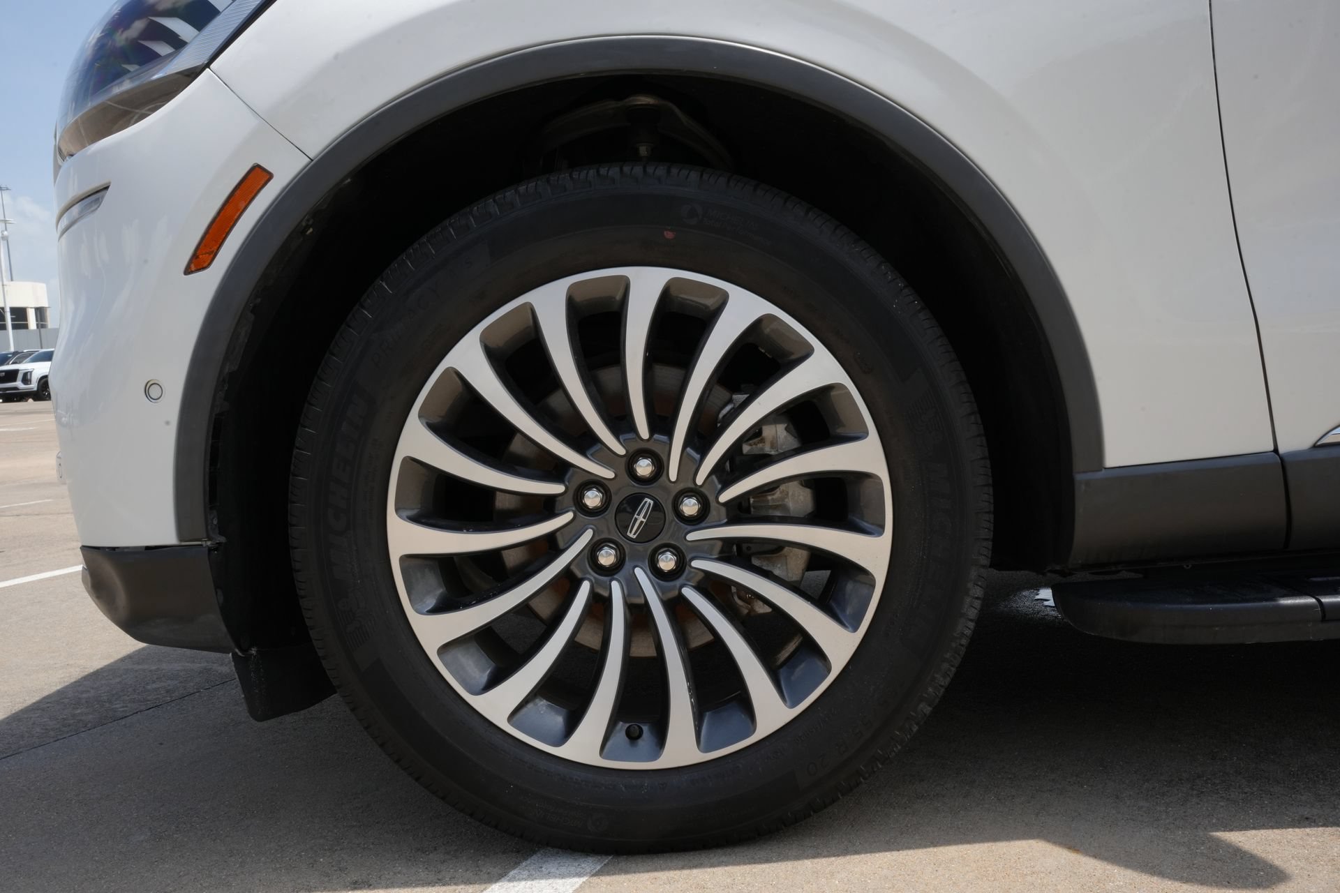 Used 2023 Lincoln Aviator Reserve RWD image 26