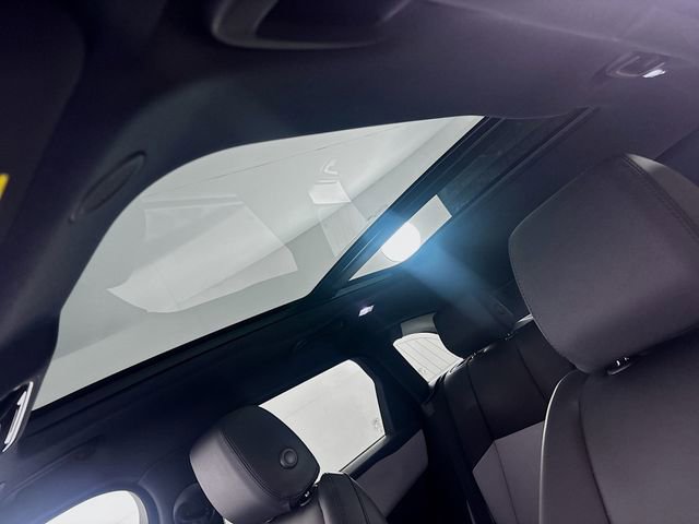 Used 2026 Land Rover Range Rover Velar S image 15