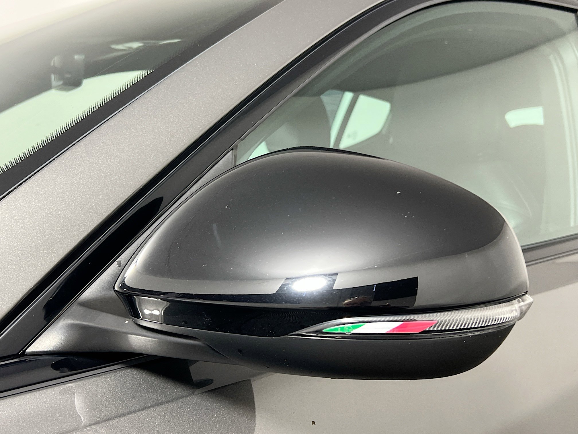 Used 2024 Alfa Romeo Tonale Veloce w/ Premium Interior Package image 12